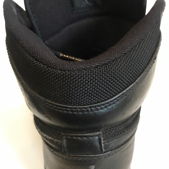 Air Jordan 1 - Picture 5 of 5